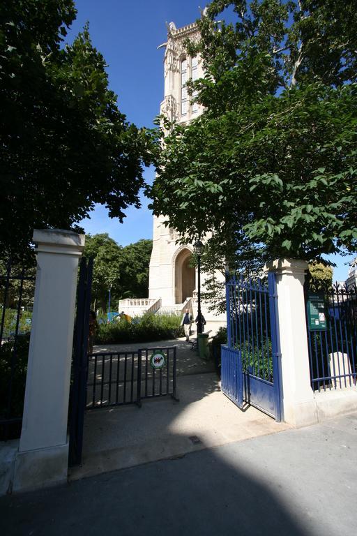 Paris Interiors Rentals - Le Marais Notre Dame Exterior foto